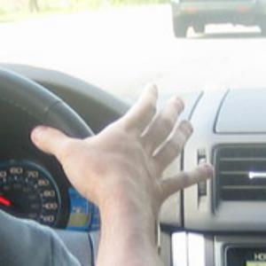 883